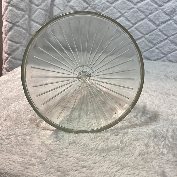 Large Fluted Glass Funnel - Picture 3 of 4